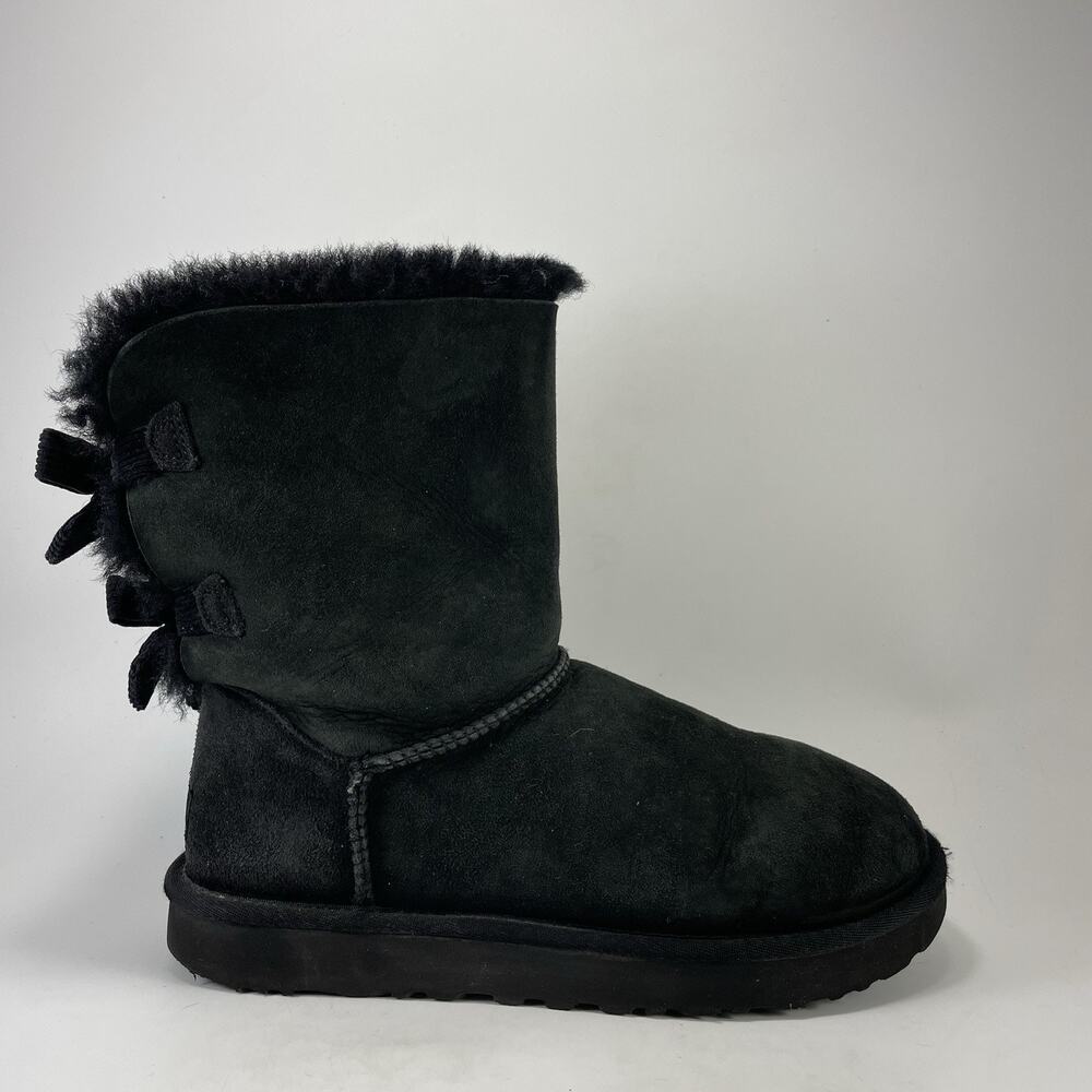 UGG Bailey Bow II Womens Size 10 Black Suede Shearling Triple Bow Winter Boots